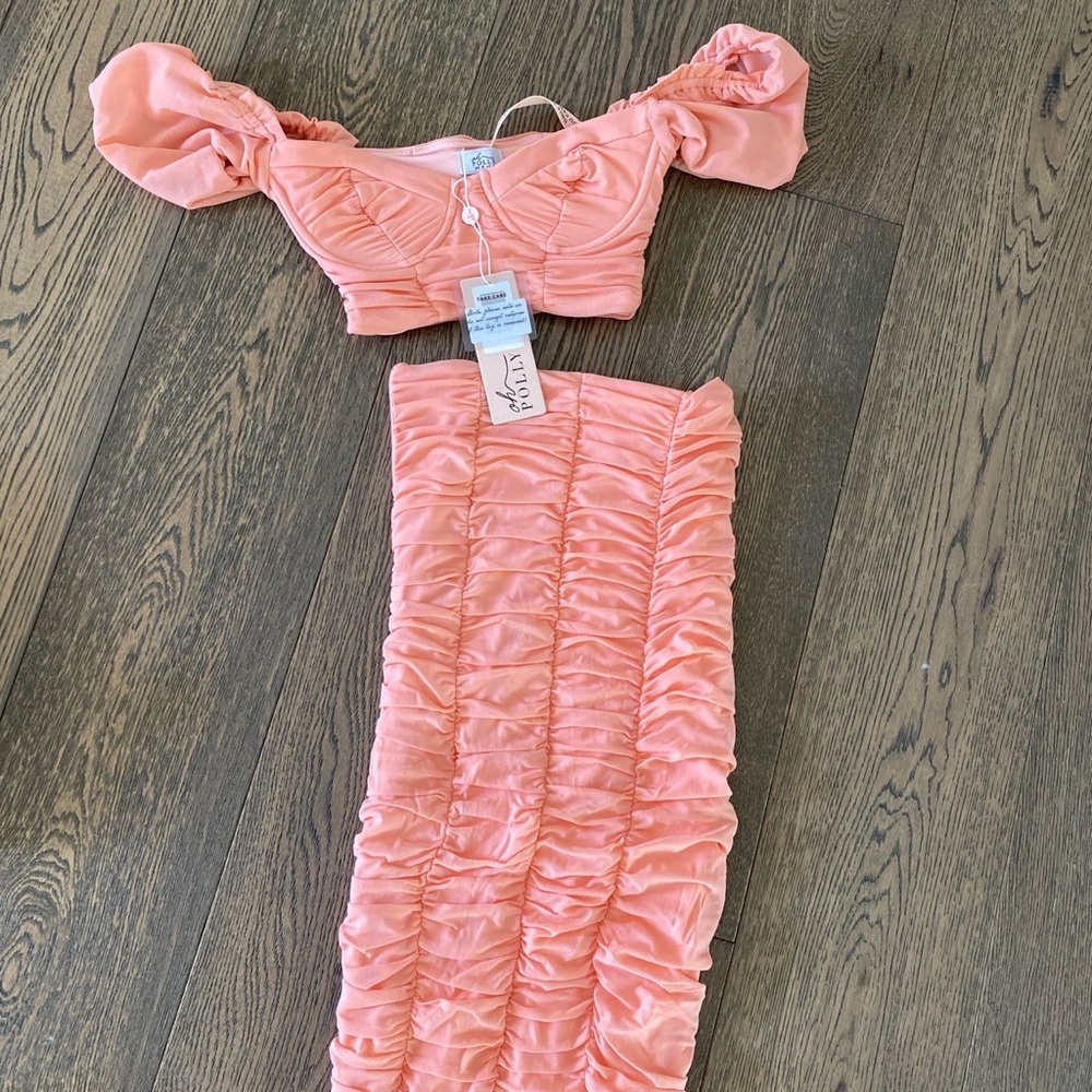 Coral pink oh Polly skirt and top set. Puff sleeve top. New with tags